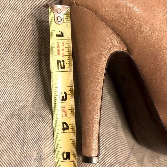 Brand new! REPORT Fairfax NUDE SIZE 5.5 - Picture 5 of 8